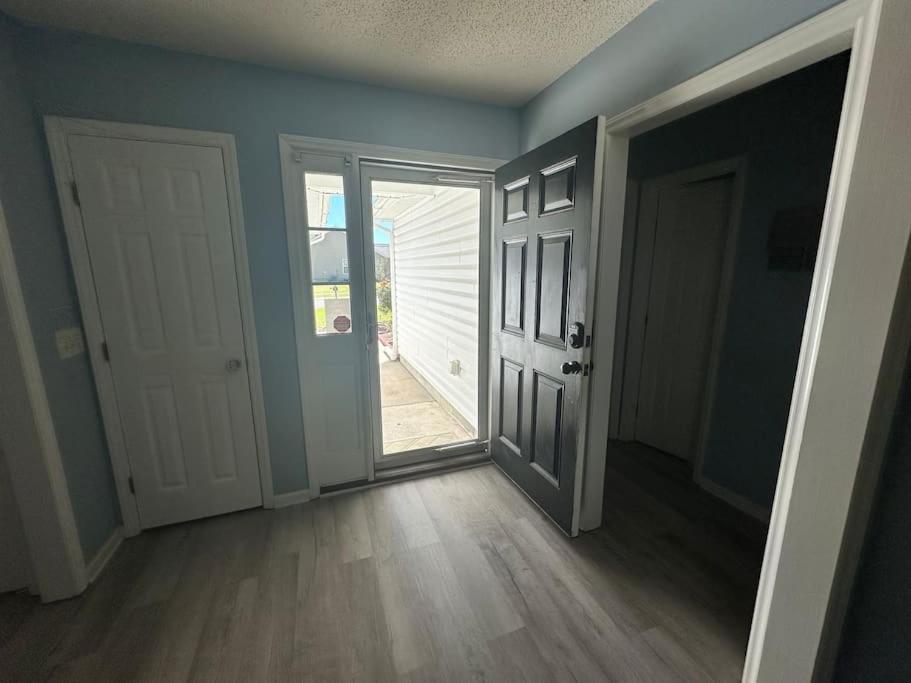 Vila Adorable 3Br/2Ba W/ Garage 2Min Walk Ecu Health Greenville Exteriér fotografie