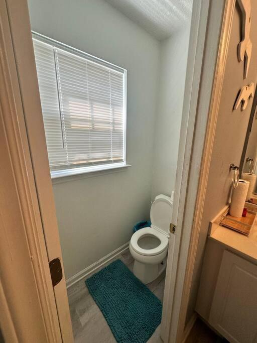 Vila Adorable 3Br/2Ba W/ Garage 2Min Walk Ecu Health Greenville Exteriér fotografie