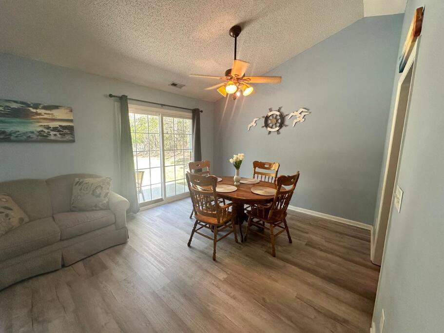 Vila Adorable 3Br/2Ba W/ Garage 2Min Walk Ecu Health Greenville Exteriér fotografie