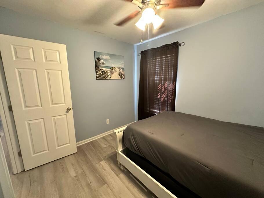 Vila Adorable 3Br/2Ba W/ Garage 2Min Walk Ecu Health Greenville Exteriér fotografie