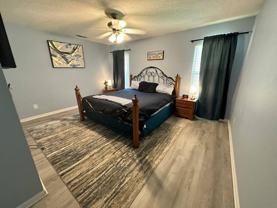 Vila Adorable 3Br/2Ba W/ Garage 2Min Walk Ecu Health Greenville Exteriér fotografie